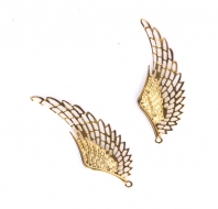 Kovový ornament - zlatá křídla